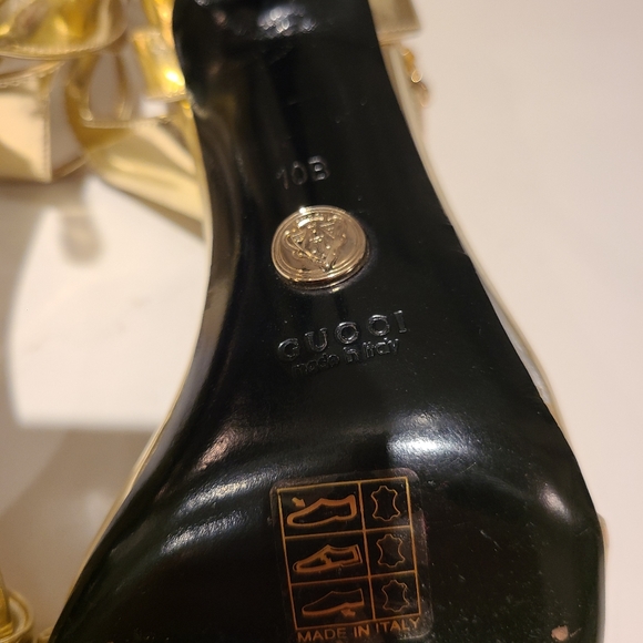 Gucci Metallic Gold Leather Sandals with Ankle Strap 10B - Picture 12 of 15